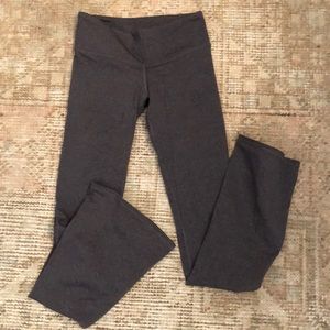 Alo yoga bootcut legging